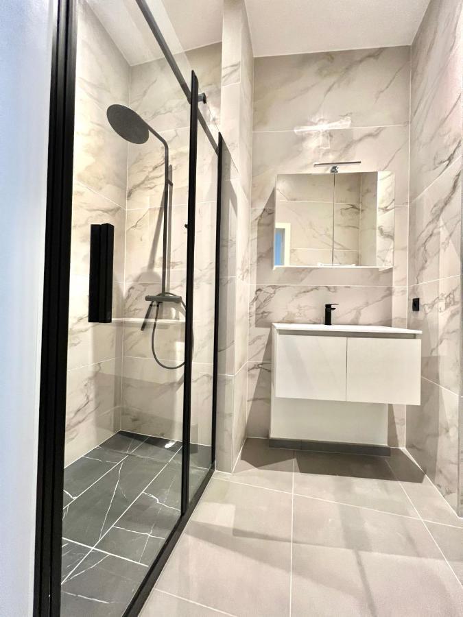 Luxury Brand New Apartment Брюссель Екстер'єр фото